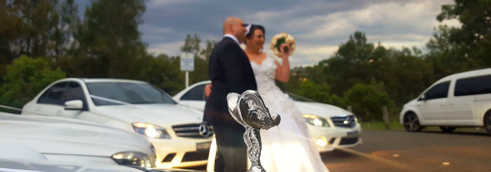 Entice Chauffered Car Hire Wedding Car Hire Sydney Wedding